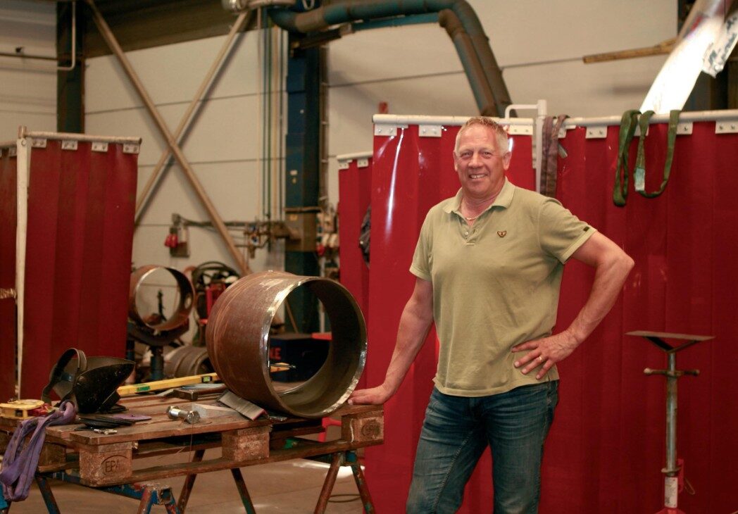 Peter Schouten in werkplaats Heemskerk